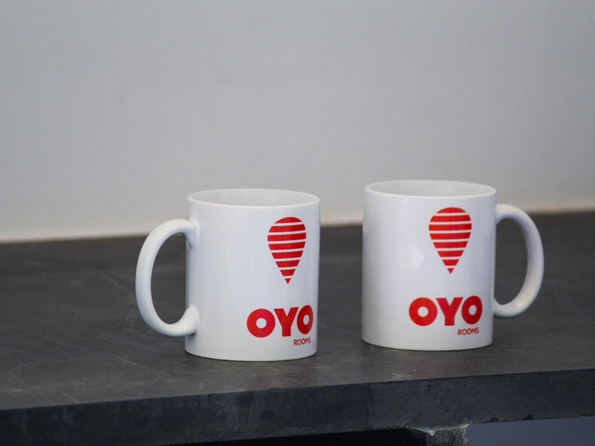 Oyo 72519 Meera Bhawan Otel Vrindāvan Dış mekan fotoğraf